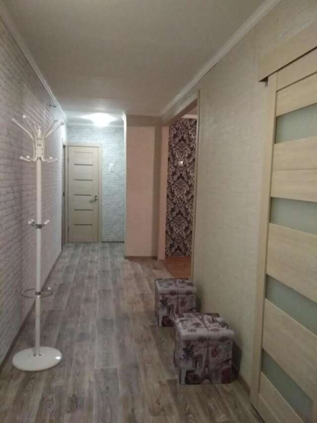 Апартаменты Two-Bedroom Apartment on Vialiki Hasciniec 111 Молодечно-21