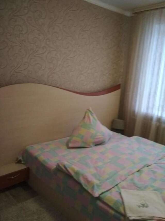 Апартаменты Two-Bedroom Apartment on Vialiki Hasciniec 111 Молодечно-22